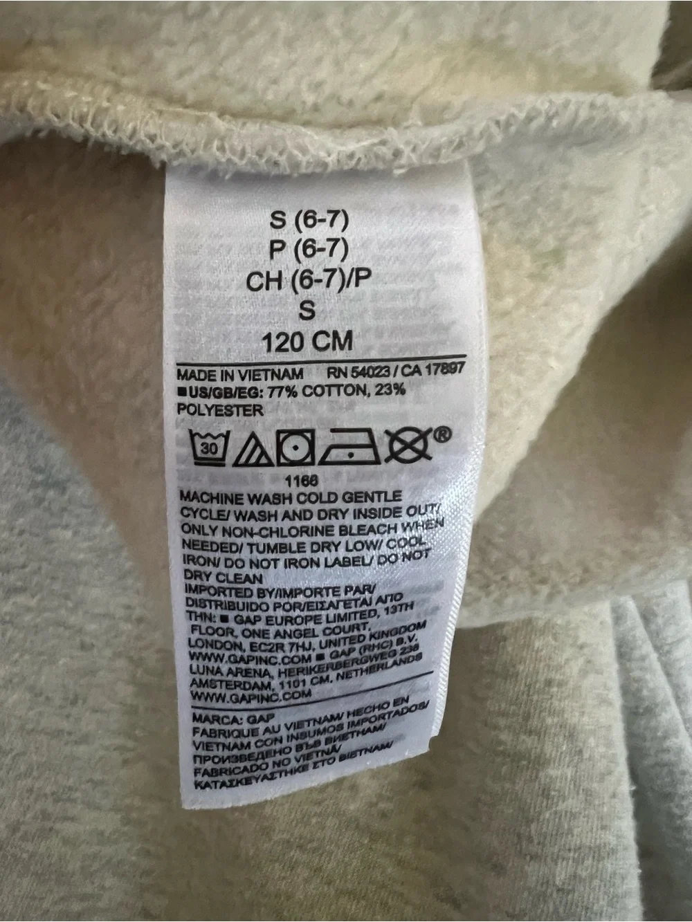 GAP Girl Set of Sweatpants in Black and Light Gray